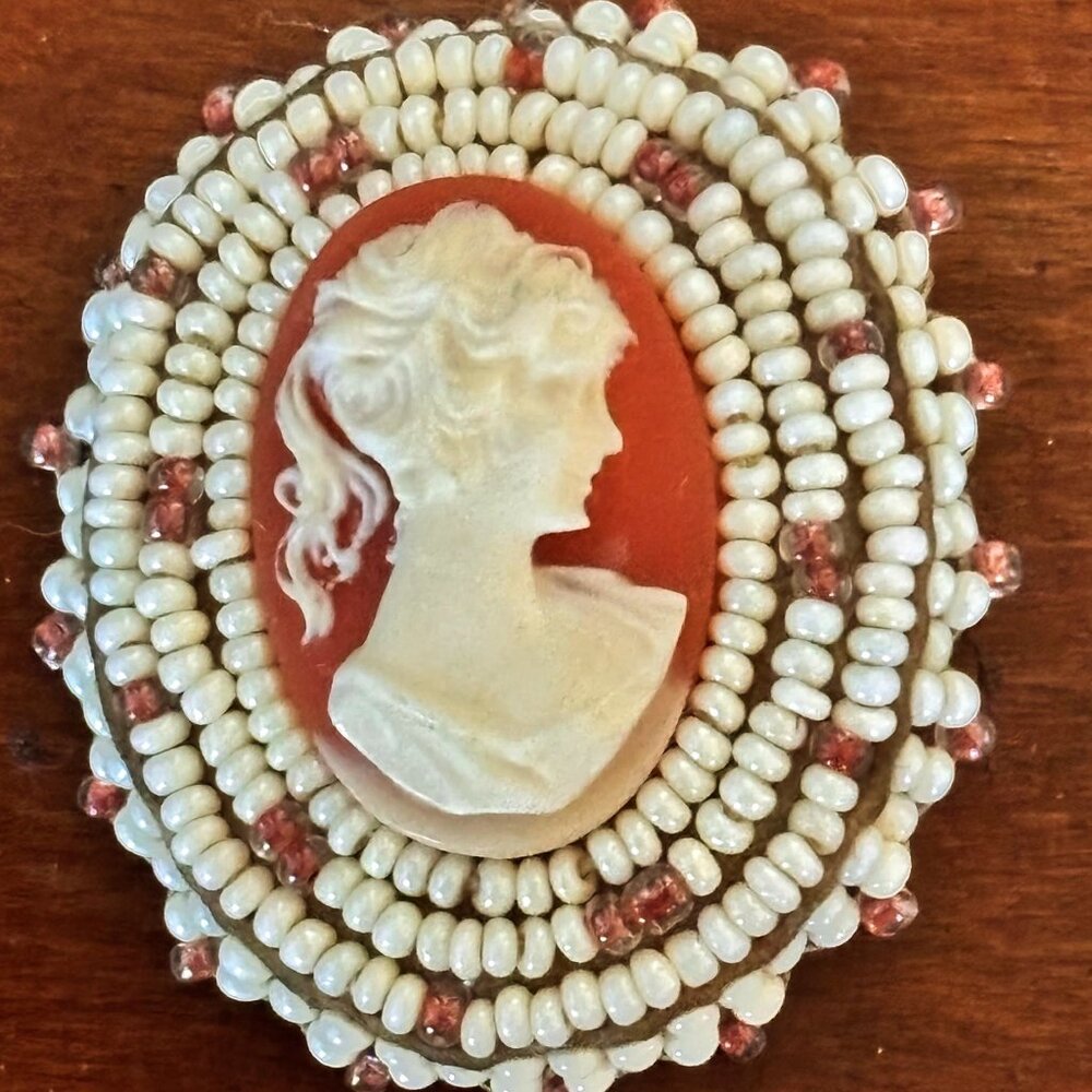 cameo